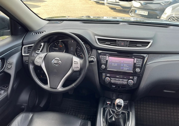 Nissan X-Trail cena 63900 przebieg: 200400, rok produkcji 2016 z Stawiski małe 352